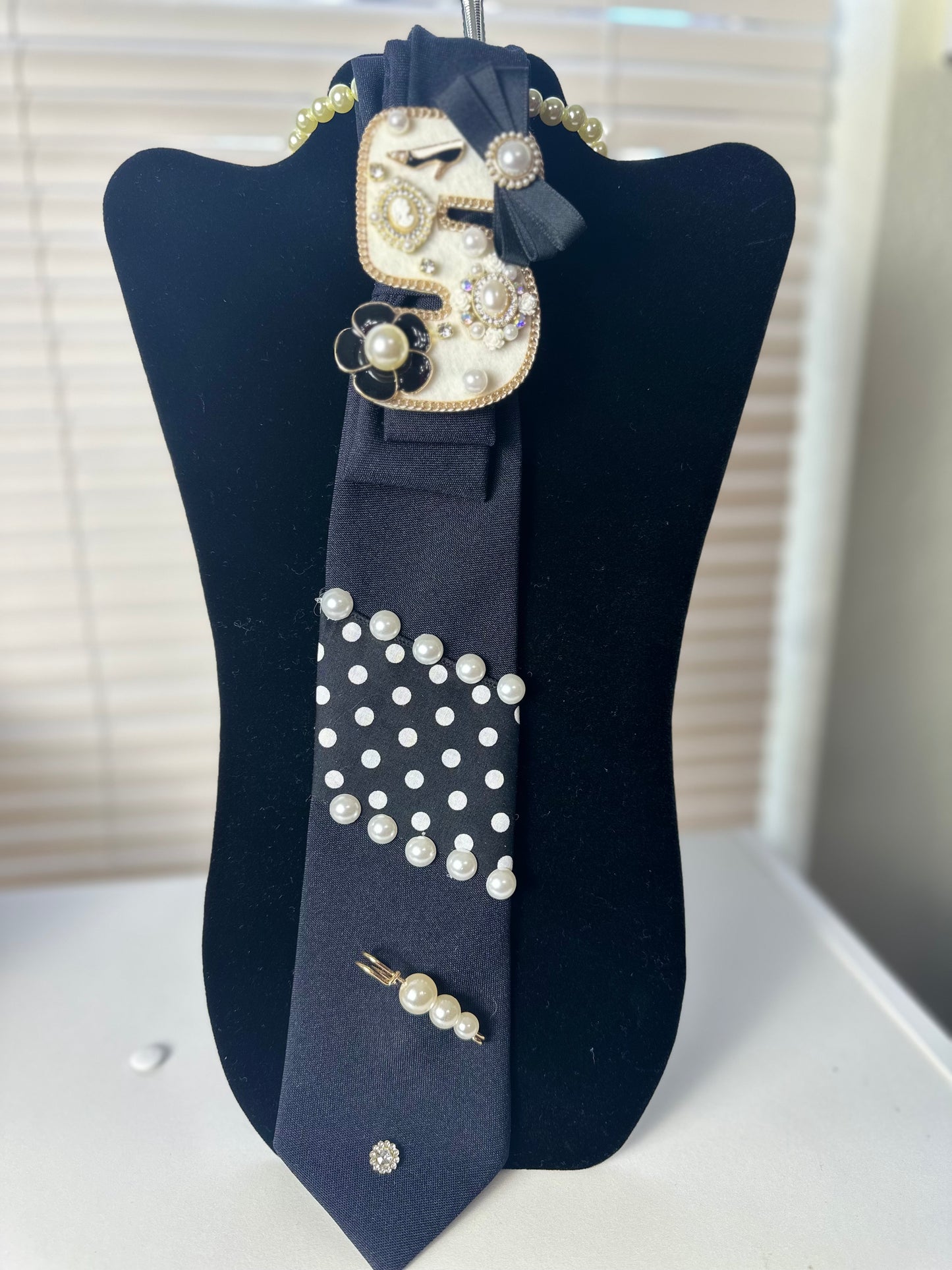The Fifth Avenue Muse Tie