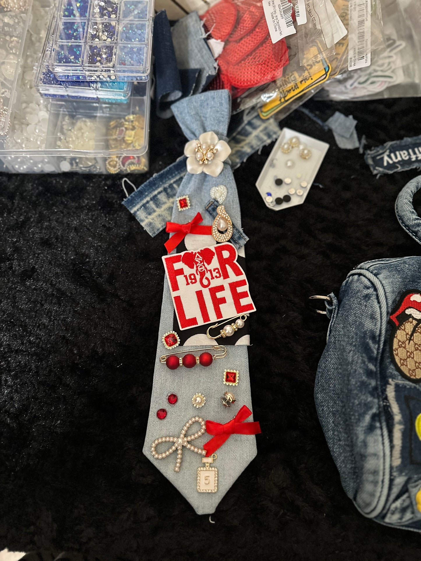 DELTA INSPIRED CUSTOM TIE